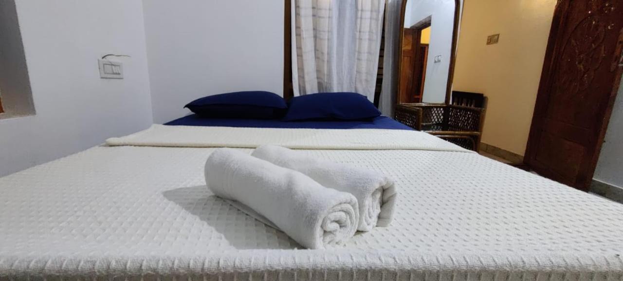 Hostel Calaila Varkala Luaran gambar