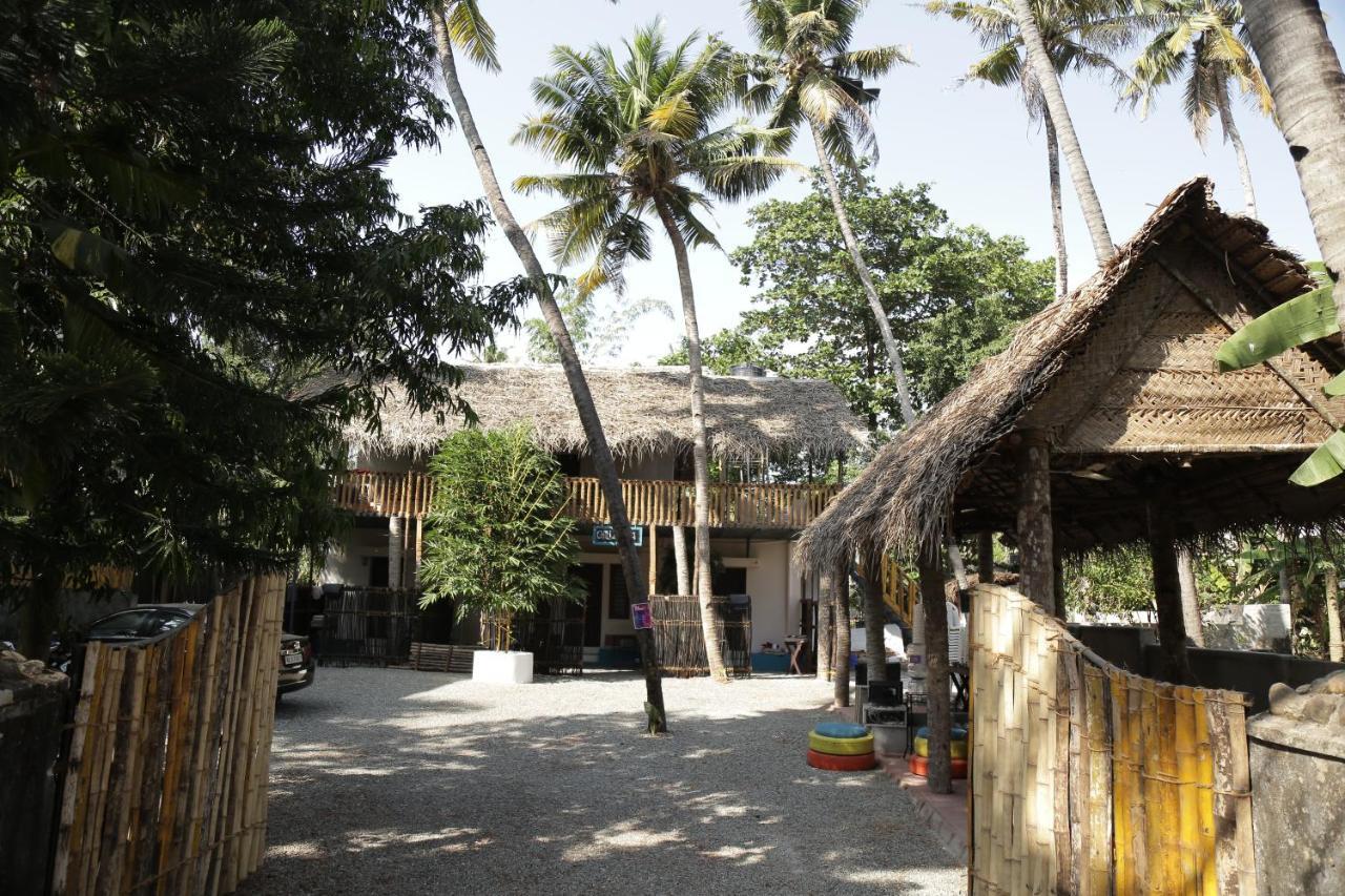 Hostel Calaila Varkala Luaran gambar