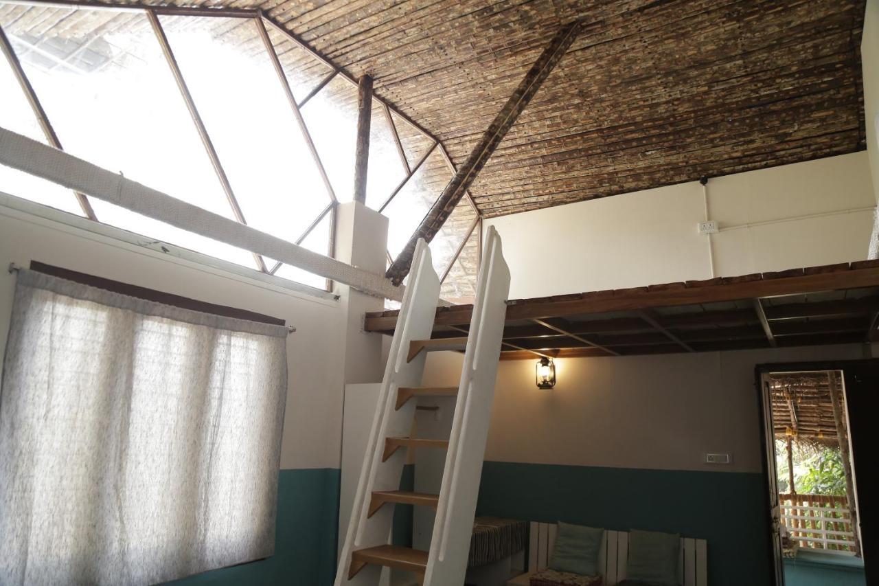 Hostel Calaila Varkala Luaran gambar